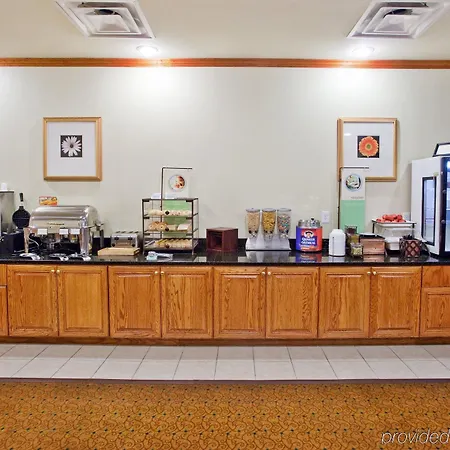 Comfort Inn & Suites Fairburn - Atlanta Southwest 
